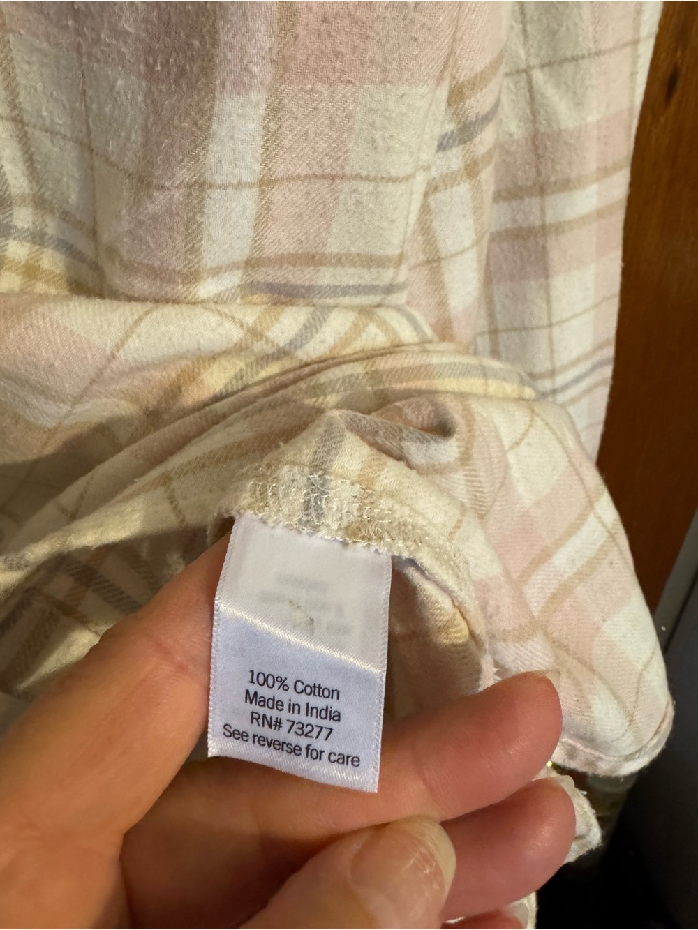 croft & barrow Pink Cream Plaid Shirt - Women's Plus 2X - Picture 3 of 4